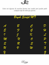 Cargar imagen en el visor de la galería, Dije Letra , Inicial Nombre Brush Script Mt Oro 18K