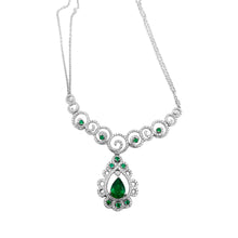 Cargar imagen en el visor de la galería, Collar Marquesa de Lagrima Esmeralda y Diamantes en Oro Blanco 18k