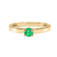 Cargar imagen en el visor de la galería, Anillo De Compromiso En Oro Con Esmeralda De 3mm