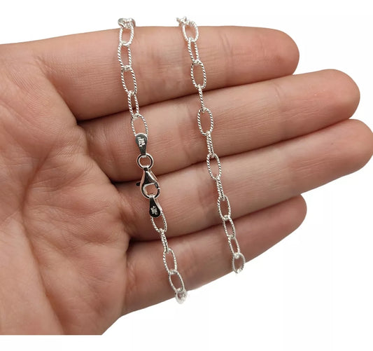 Cadena De Eslabones sencillo decorado . En Plata. 925. Con Estuche