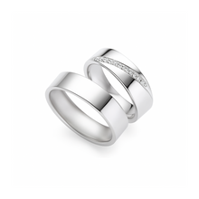 Cargar imagen en el visor de la galería, Anillo de Boda en Plata con rodio efecto de Oro Blanco y Circones POR UNIDAD