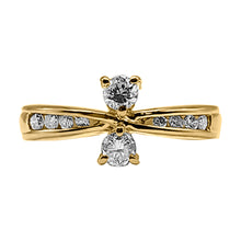 Cargar imagen en el visor de la galería, Anillo en Oro Amarillo 18k estilo Corbatín con Diamantes
