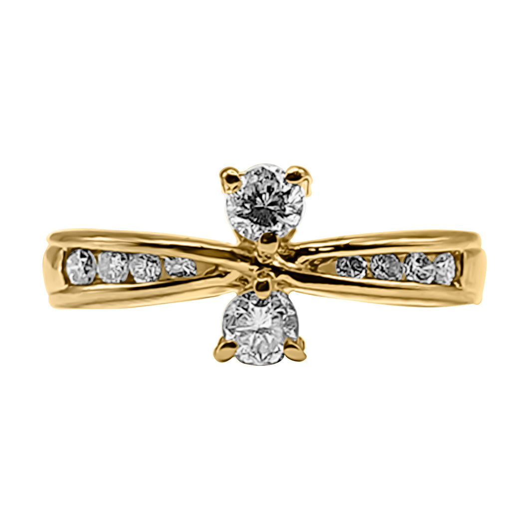 Anillo en Oro Amarillo 18k estilo Corbatín con Diamantes