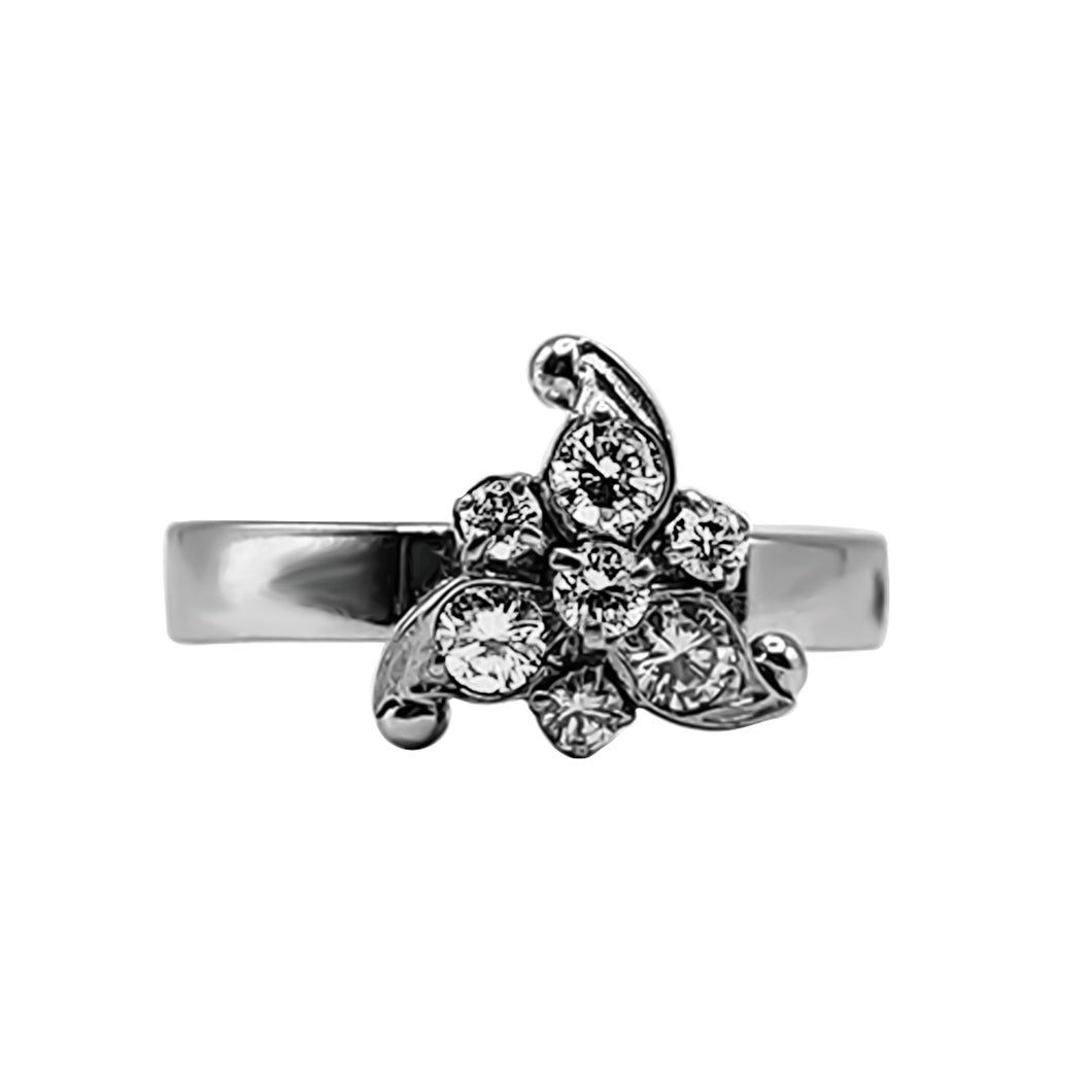 Anillo en Oro Blanco 18K Flor Hojas