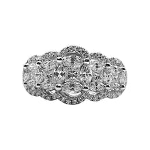 Cargar imagen en el visor de la galería, Anillo de Diamantes Estilo Piedras Escalonadas
