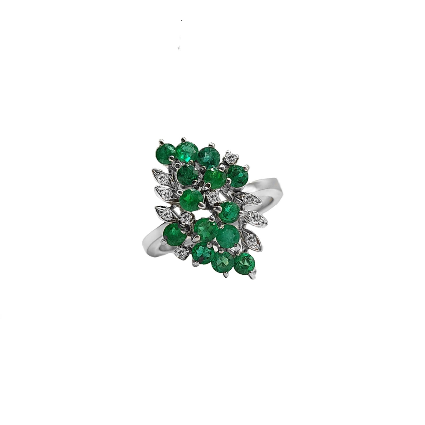 Anillo  Racimo con Esmeralda y Diamantes