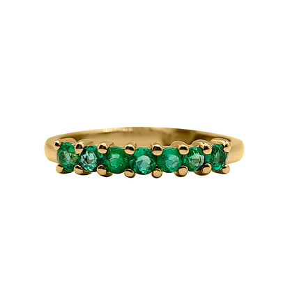 Anillo Cintillo 7 Esmeraldas  en Oro Amarillo 18k