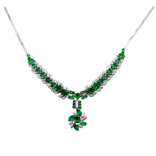Cadena en Esmeraldas con Diamantes en Oro Blanco 18k