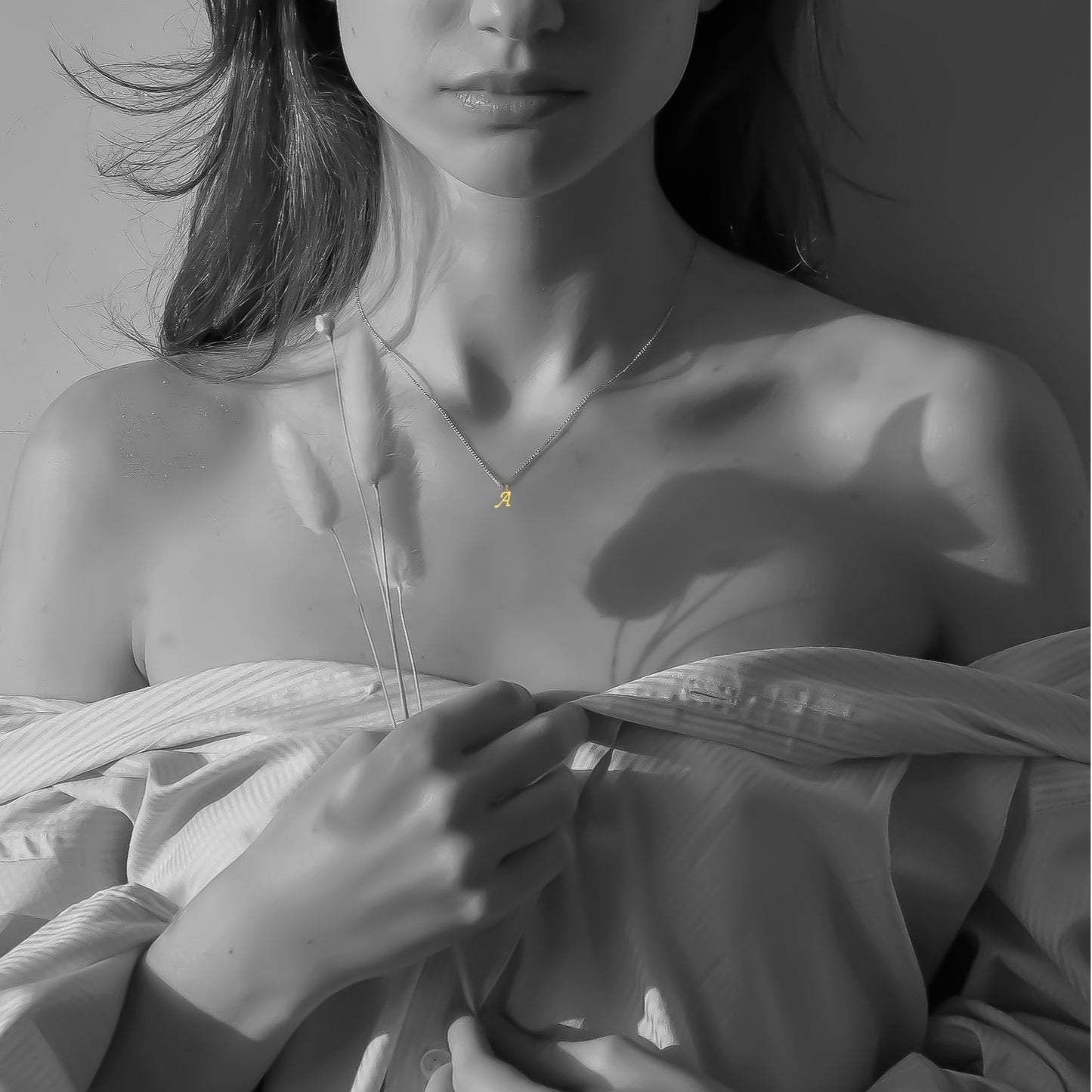 Dije Letra  , Inicial Nombre En Corsiva  Oro 18 K