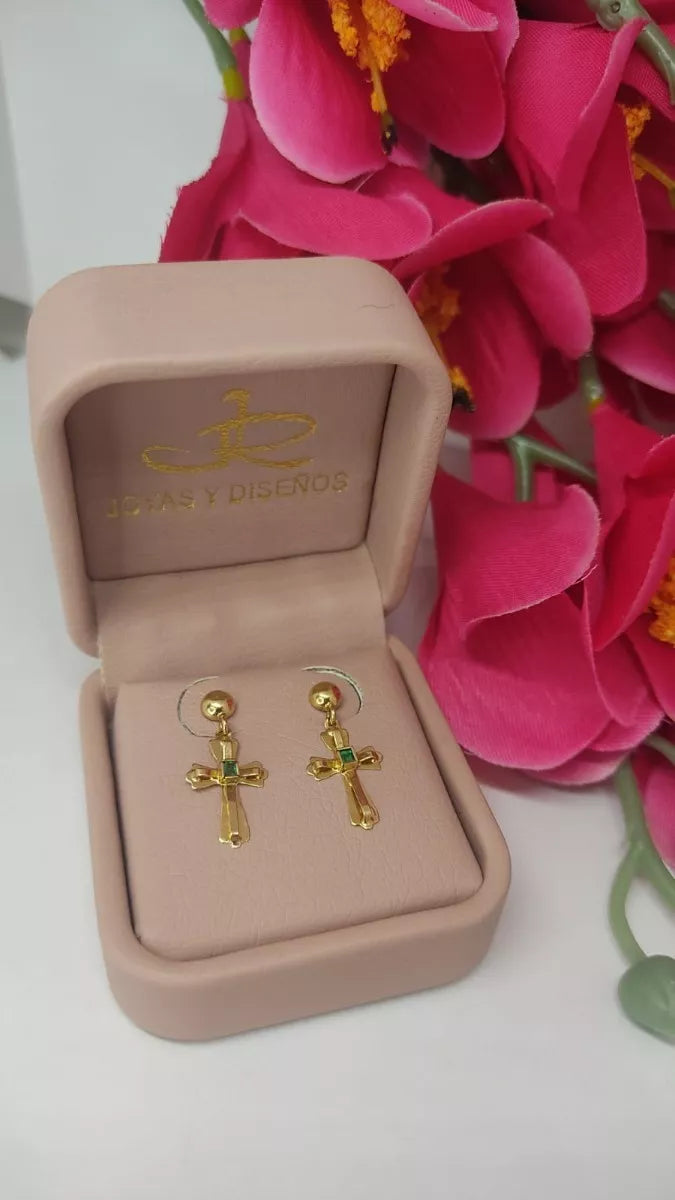 Topos De Cruz En Oro Amarillo 18k, Con Esmeralda