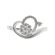Cargar imagen en el visor de la galería, Anillo de flor corazón Diamante en oro blanco 18k
