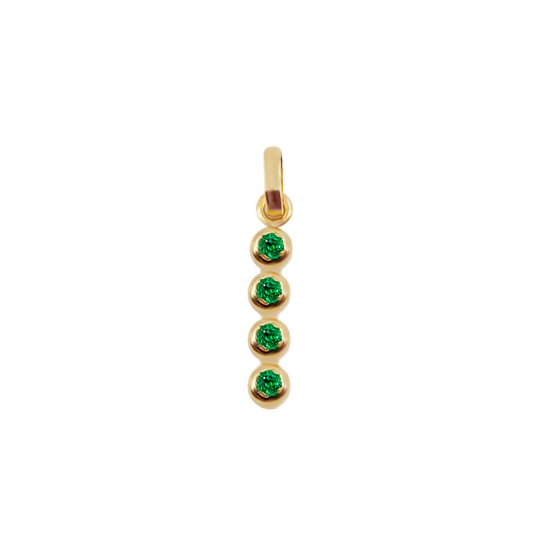 Dije Dona Con 4 Chatones Cuatro Uñas Oro 18 K Con Esmeralda