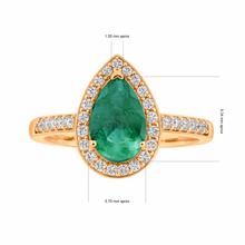 Cargar imagen en el visor de la galería, Anillo de Compromiso en Oro Amarillo 18k con Diamantes y Esmeralda lagrima

