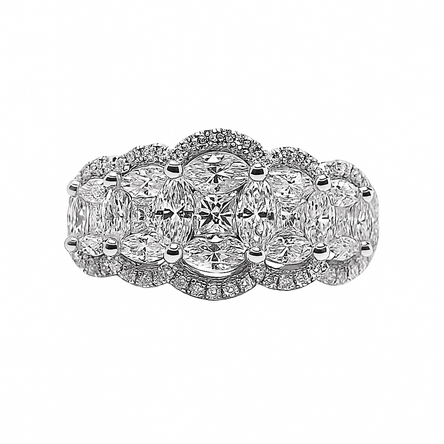 Anillo de Diamantes Estilo Piedras Escalonadas