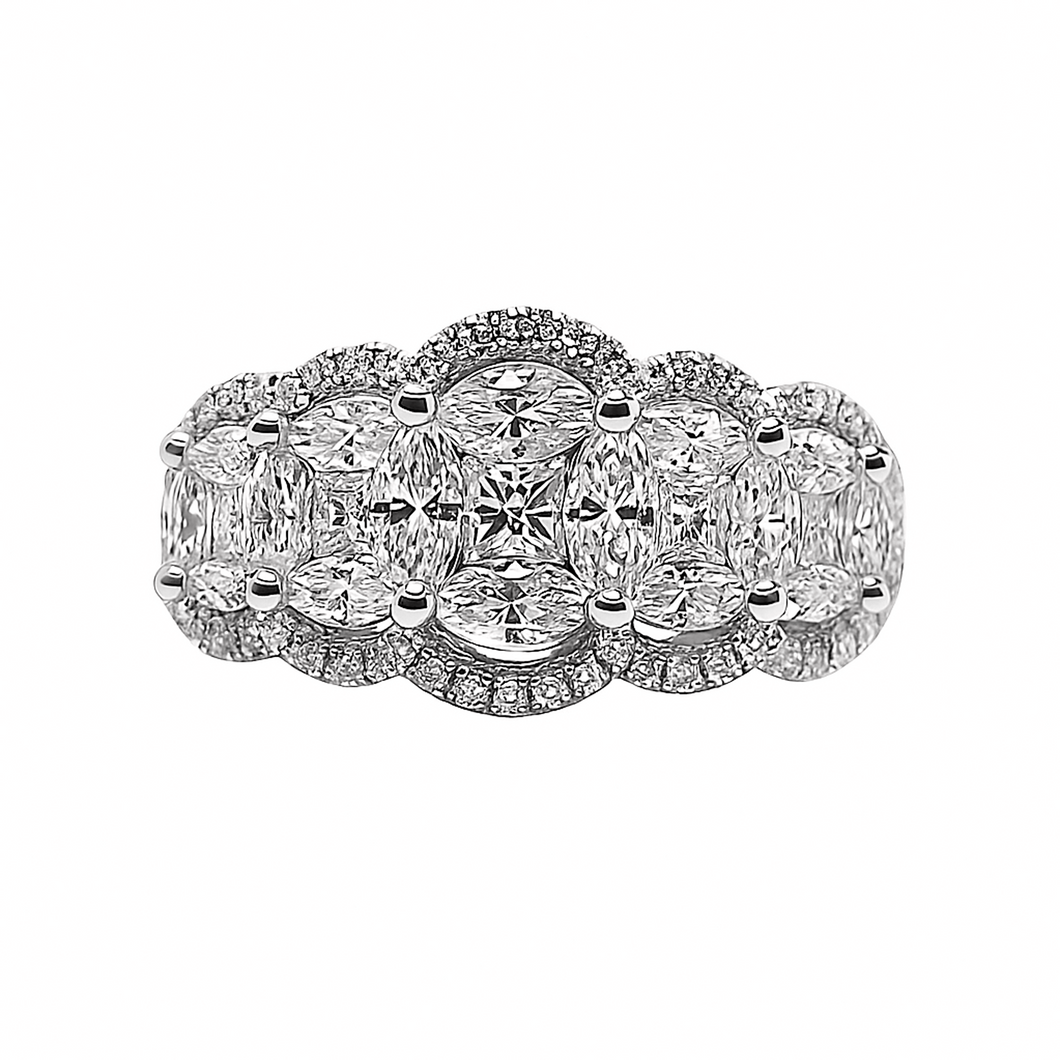 Anillo de Diamantes Estilo Piedras Escalonadas
