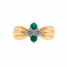 Cargar imagen en el visor de la galería, Anillo con Esmeralda y Diamante en Oro Amarillo 18 k
