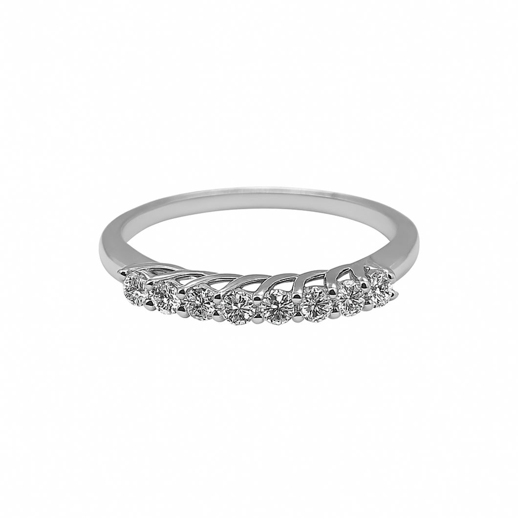Cintillo Inclinado en Oro Blanco 18k con Diamantes