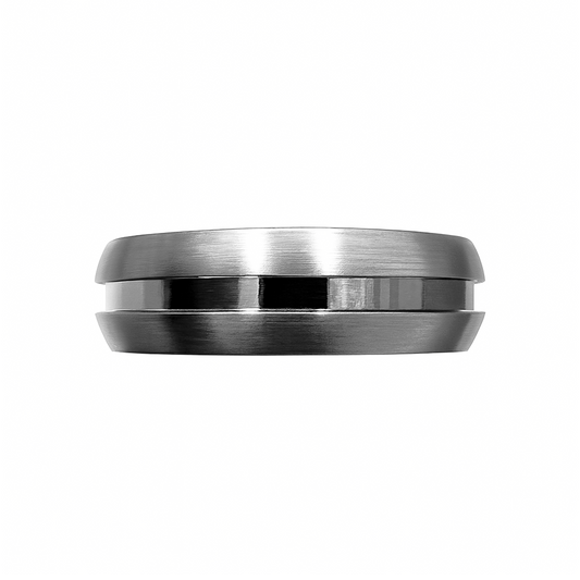 Anillo de Plata .925 con Centro Pulido y Bordes Cepillados – Diseño Moderno