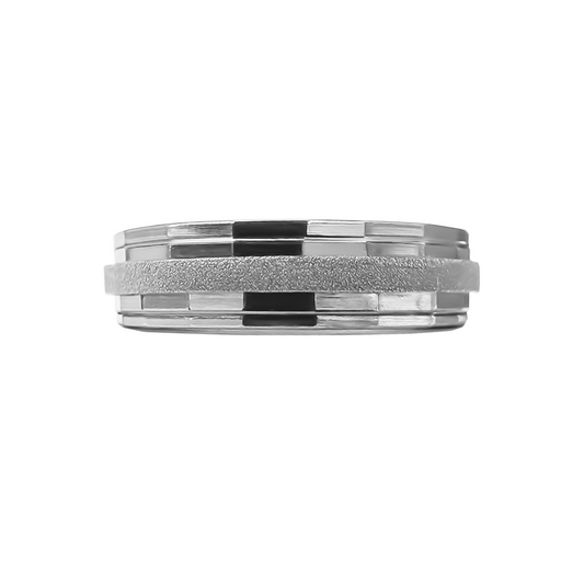 Anillo en Plata con Diseño Enchapado en Bloques y Banda Texturizada
