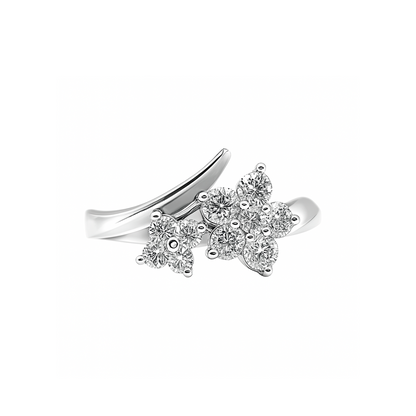 Anillo en 2 Flores con Diamantes