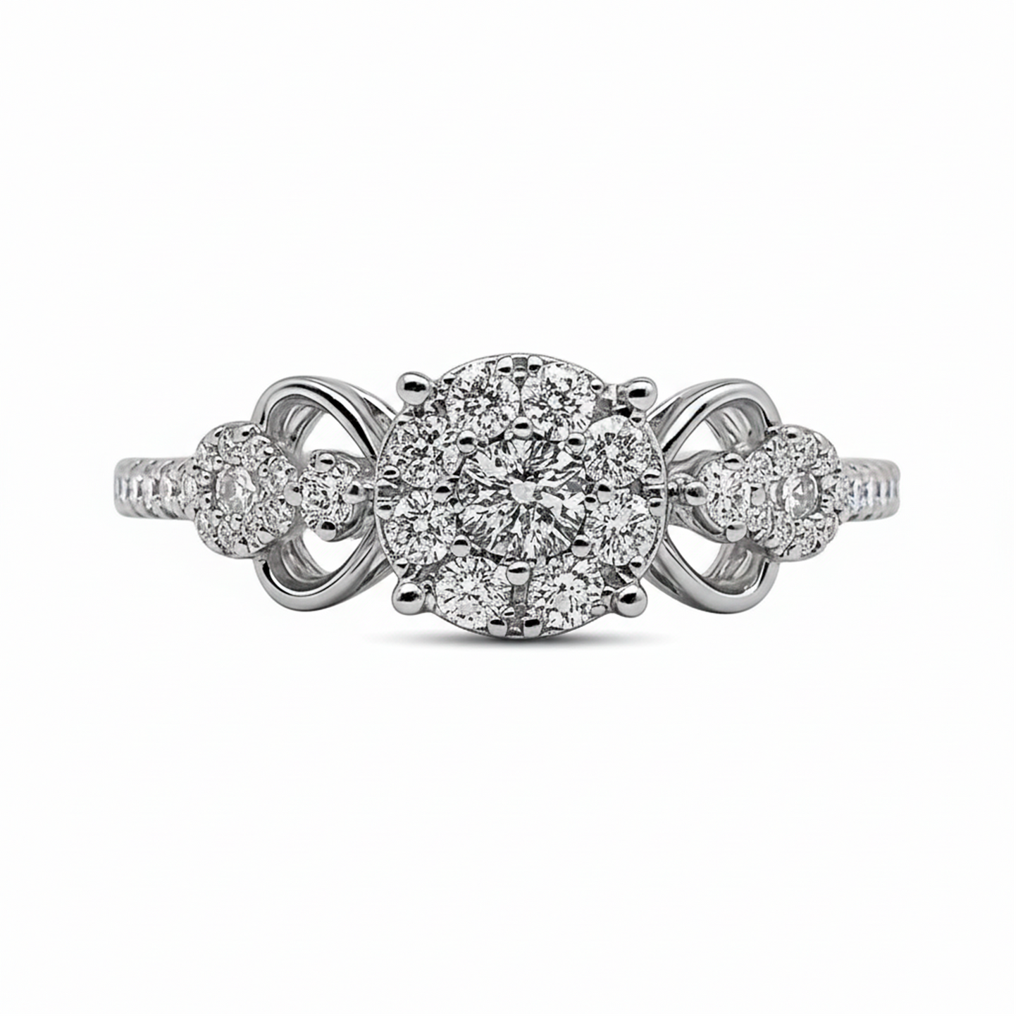 Anillo de Diamantes adornado