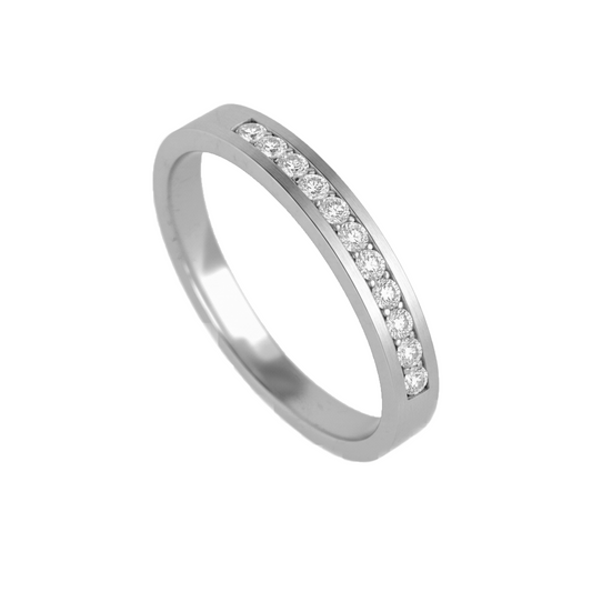 Cintillo al Bisel en Oro Blanco 18k con Diamantes