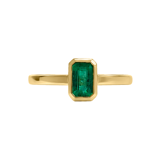 Anillo solitario al bisel en oro amarillo 18k