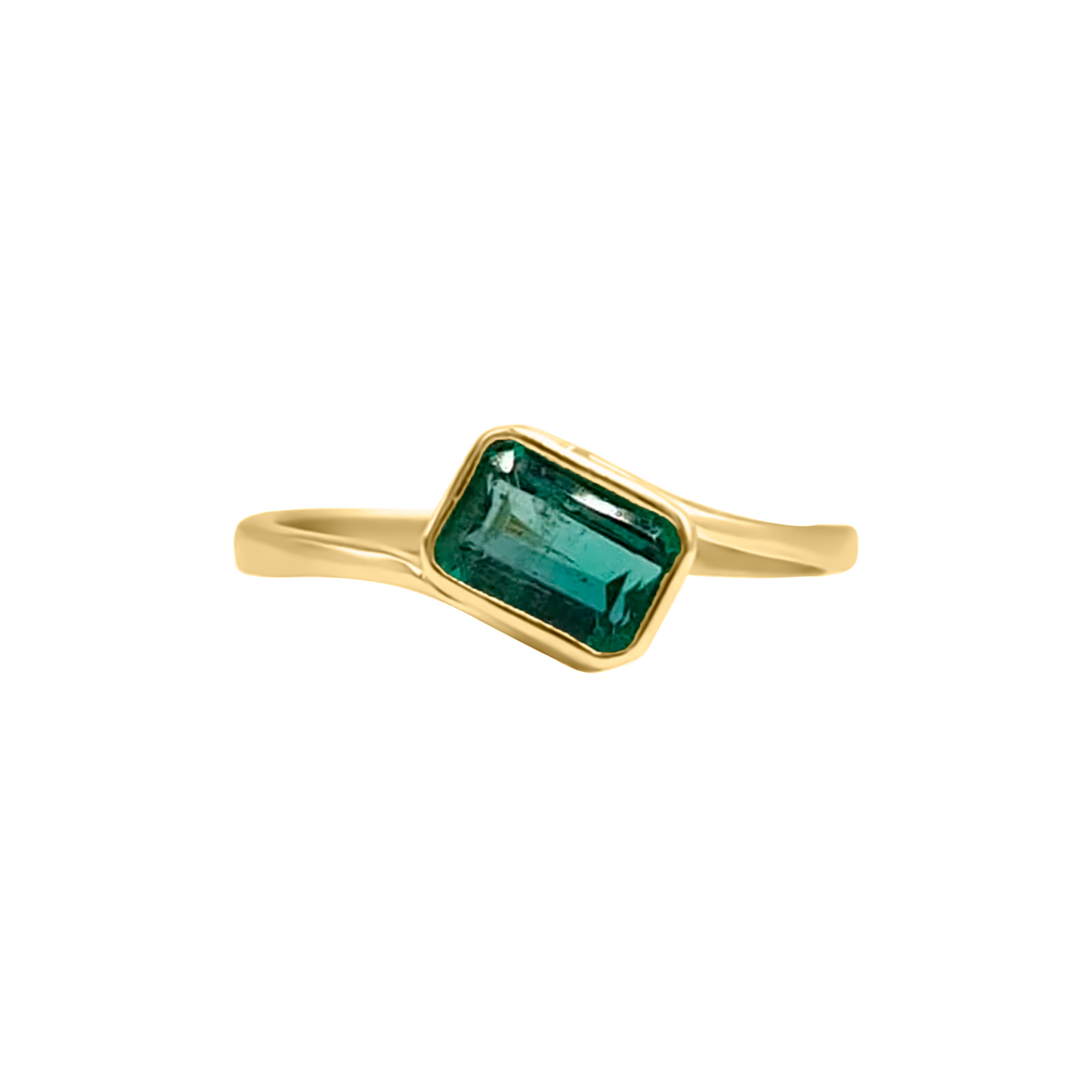 Anillo Solitario En Oro Amarillo 18k