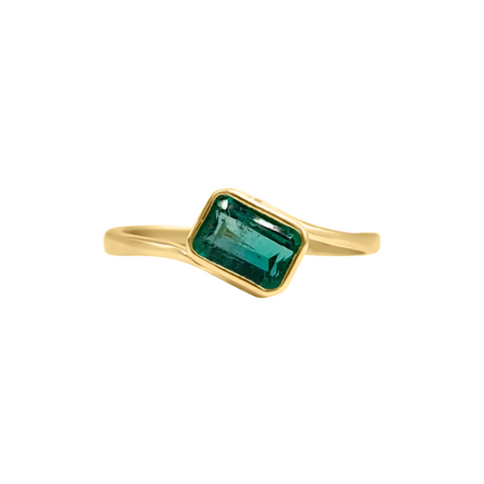 Anillo Solitario En Oro Amarillo 18k
