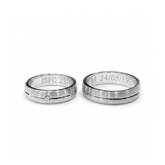Argollas de matrimonio con circones y grabados en bajo relieve en plata