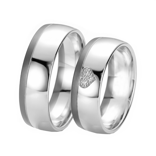 Argollas de matrimonio con circones engastados en corazón