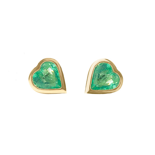 Aretes De Corazón En Esmeralda En Oro Amarillo 18k
