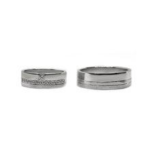Cargar imagen en el visor de la galería, Anillos de Compromiso Modernos Económicos en Plata
