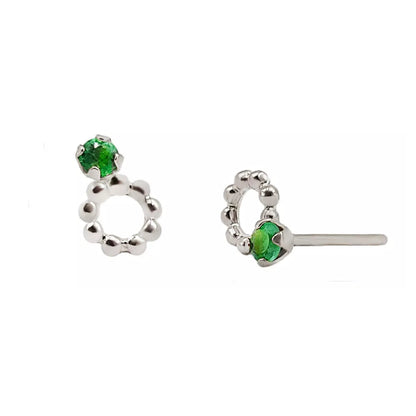 Aretes en oro blanco 18k con esmeralda – Renue Joyería Bogotá