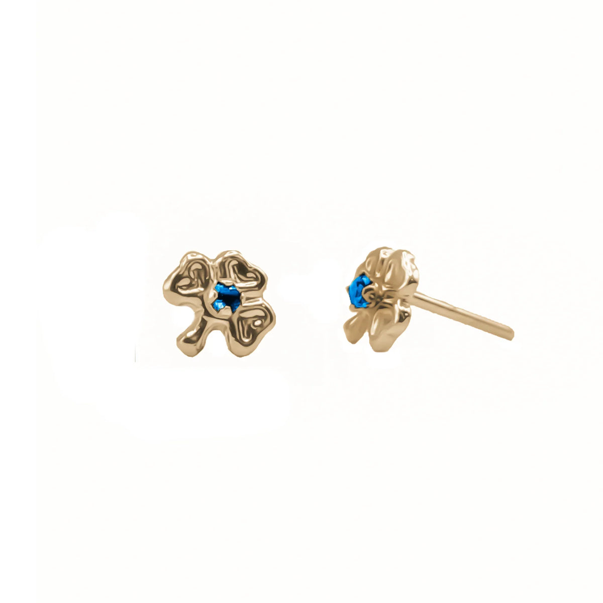 Topos de trébol en oro amarillo 18k con zafiro – Renue Joyería Bogotá